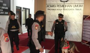 Satgas Jibom dan K9 Polda NTT Steril KPUD NTT