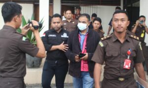 Disangka Korupsi, MNT Mantan Wabup Sumba Barat  Ditahan Jaksa