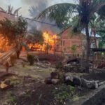 Bentrok Ilepati dengan  Bugalima, Puluhan Rumah Terbakar, 4 Warga Terluka