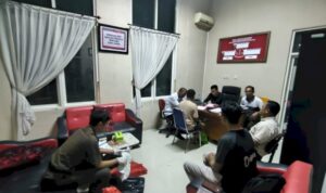 Lengkap, Tersangka MH digelandang ke Tangan JPU Kejari Kupang