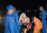 Tabrak Karang, Kapal Wisata  KM Adil Putra Karam, 16 Wisatawan  Nyaris Tenggelam
