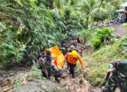 Team SAR Gabungan Temukan Jasad Archiles,  Bayi 13 Bulan Korban Banjir Bandang di Desa Sawu