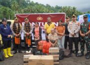 Tak Menyerah, Kapolda NTT Kerahkan Anjing Pelacak, Teruskan Pencarian 3 Korban Hilang di Mauponggo