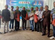 Dukung Kerja Petani dan Nelayan, Pemkab Lembata Serahkan Alat Tangkap Ikan  dan Bibit Buah Unggul