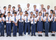 Sekolah Gratis, Wagub Johni Ajak Siswa SRMP 19 Kupang Hidup Disiplin dan Tekun Belajar