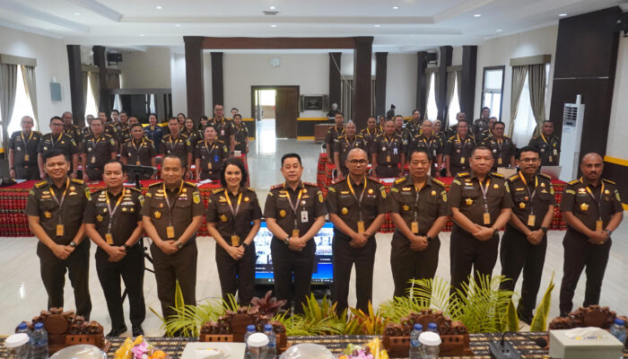 Gelar Rakerda 2025, Kajati  NTT Roch Adi Wibowo  Ajak Jadikan Sebagai Momen  Berinovasi