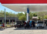 BBM Eceran Tembus Rp 25 000/Botol,  Pemkab  Lembata   Sebut Kelangkaan Bersifat Insidentil
