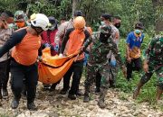 Jasad Yustina Mira, Korban Terakhir Longsor di Desa Goreng Meni, Ditemukan Team SAR Gabungan
