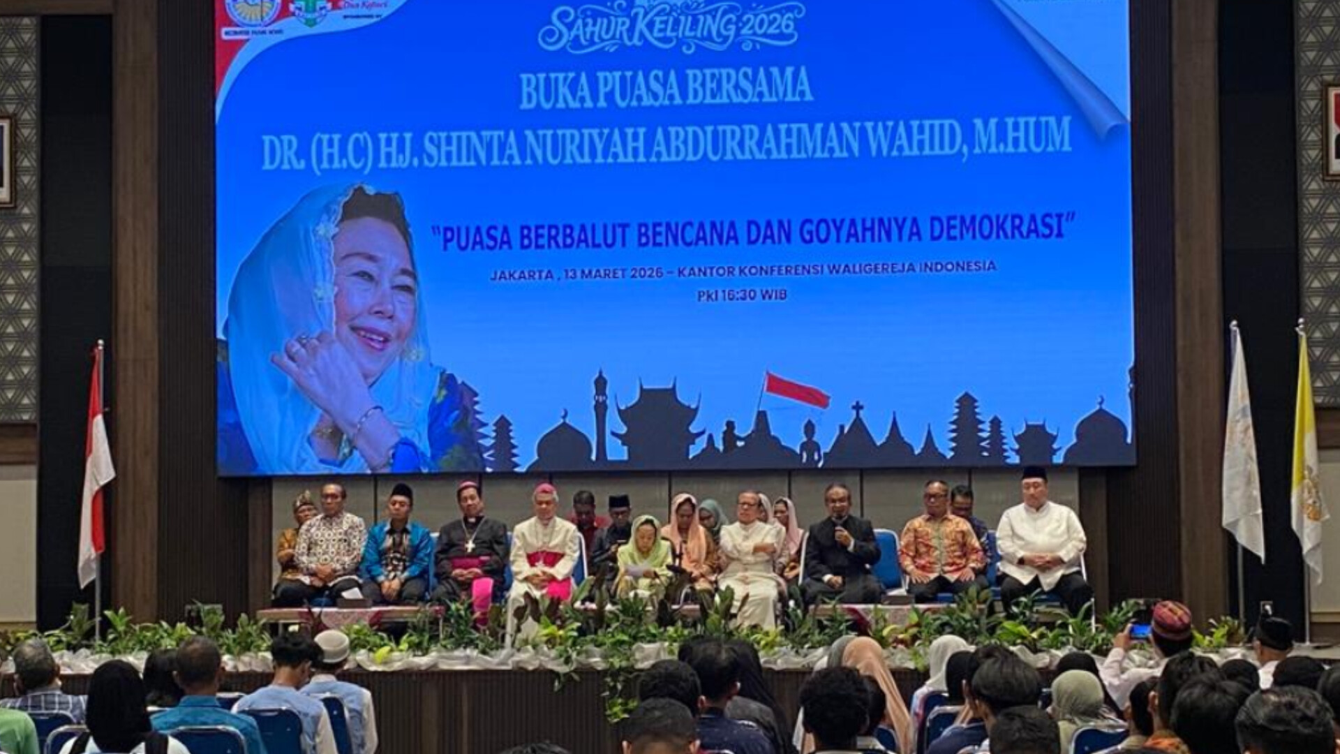 Tausiyah Hj Dr (HC) Shinta Nuriyah Abdurrahman Wahid Saat Bukber di Komisi HAK KWI