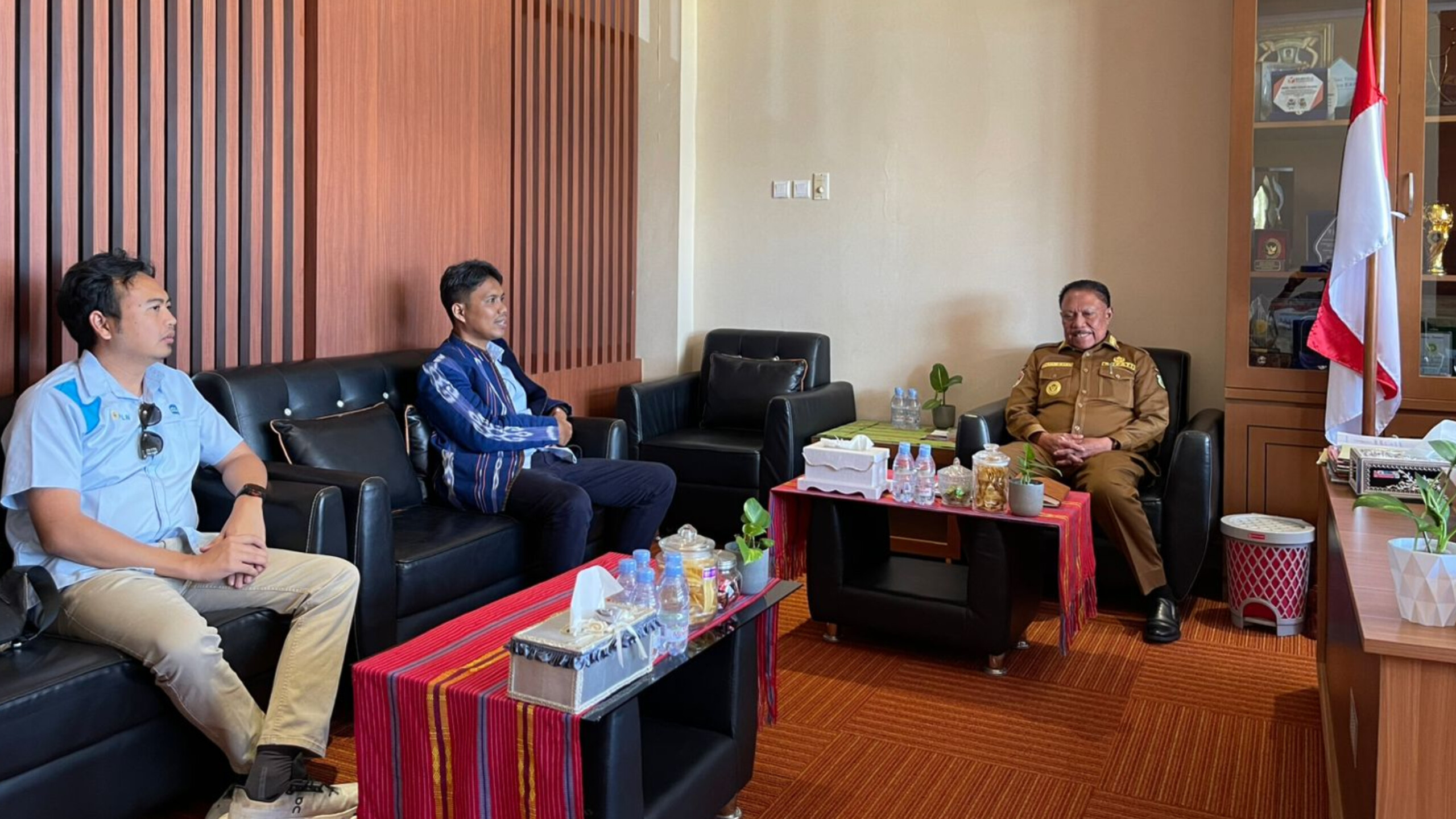 Bawa Terang Hingga Pelosok, PLN UP3 Kupang  Bangun Kolaborasi dengan Pemkab TTS