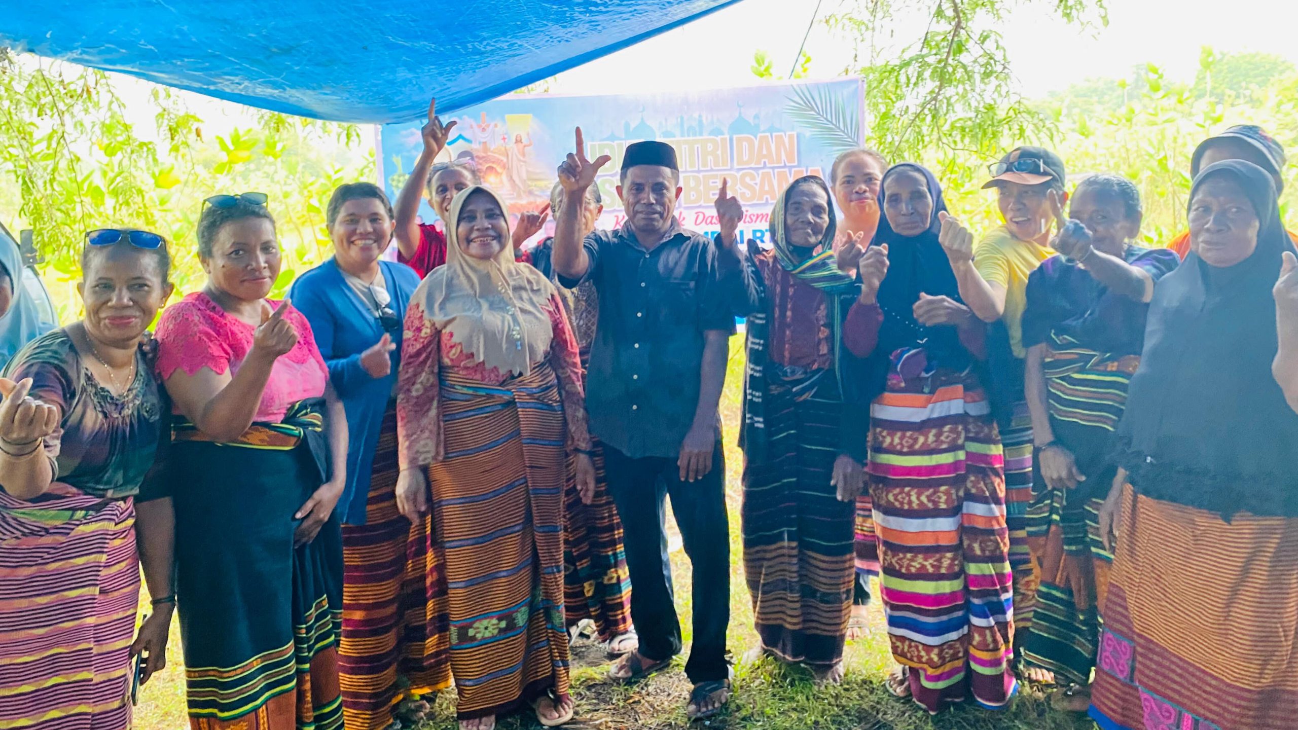 Saat Paskah dan Idul Fittri Menyatukan Warga Dasawisma Nyiur Melambai Loyobohor