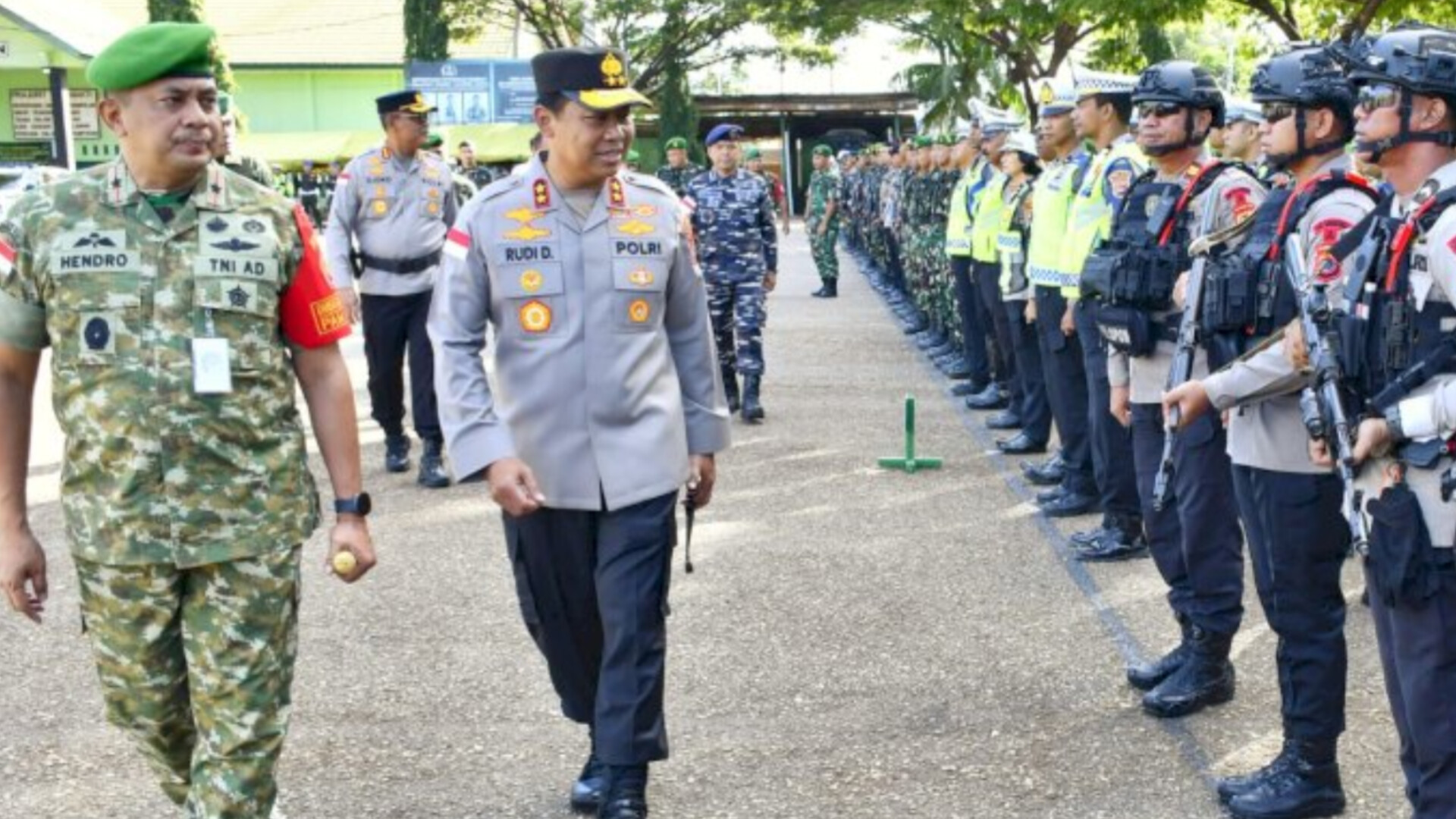 Amankan Kunker Wapres di Timor dan Rote, Kapolda dan Danrem Gelar Pasukan