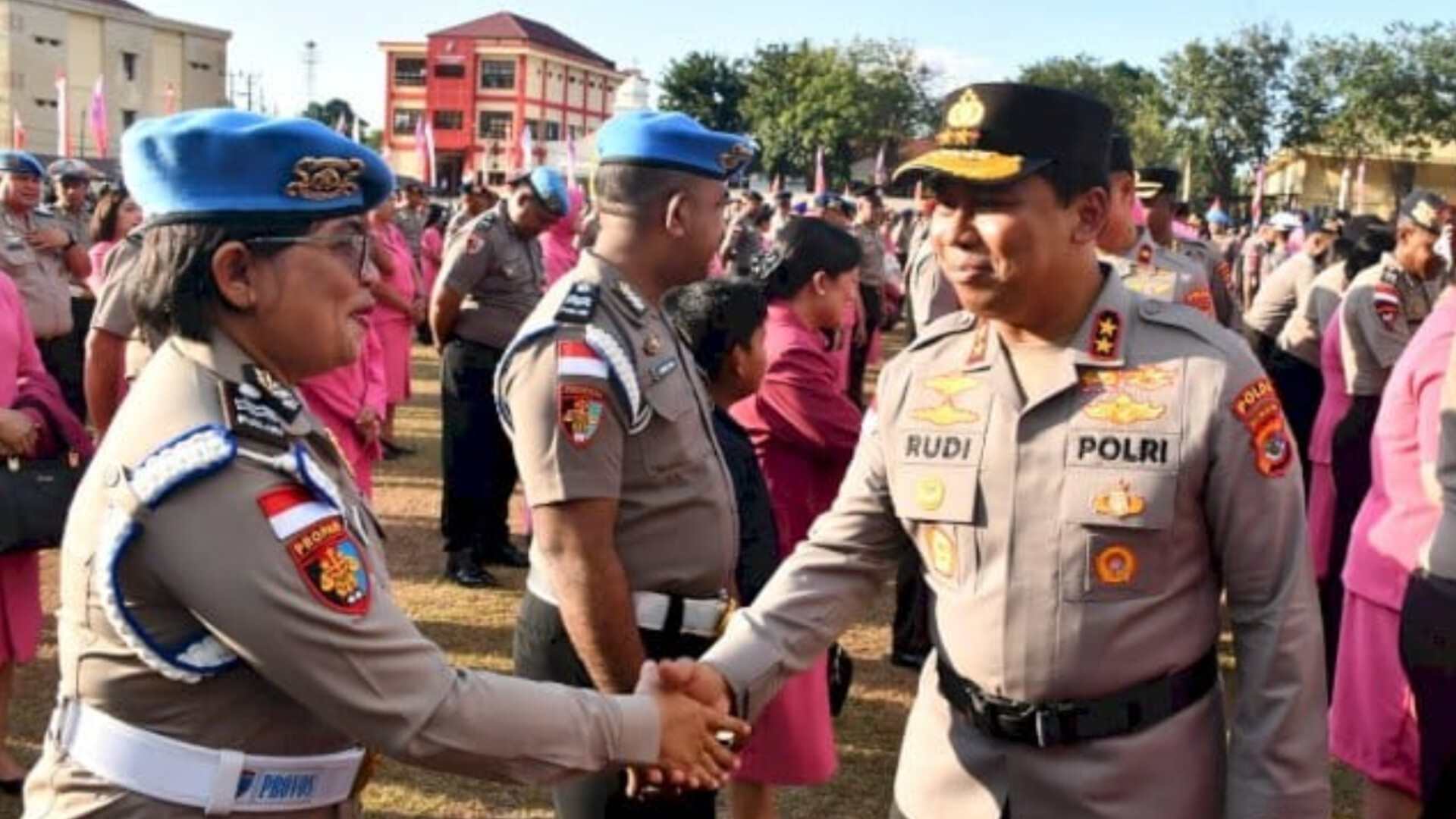 1064 Anggota Polri Polda NTT Naik Pangkat