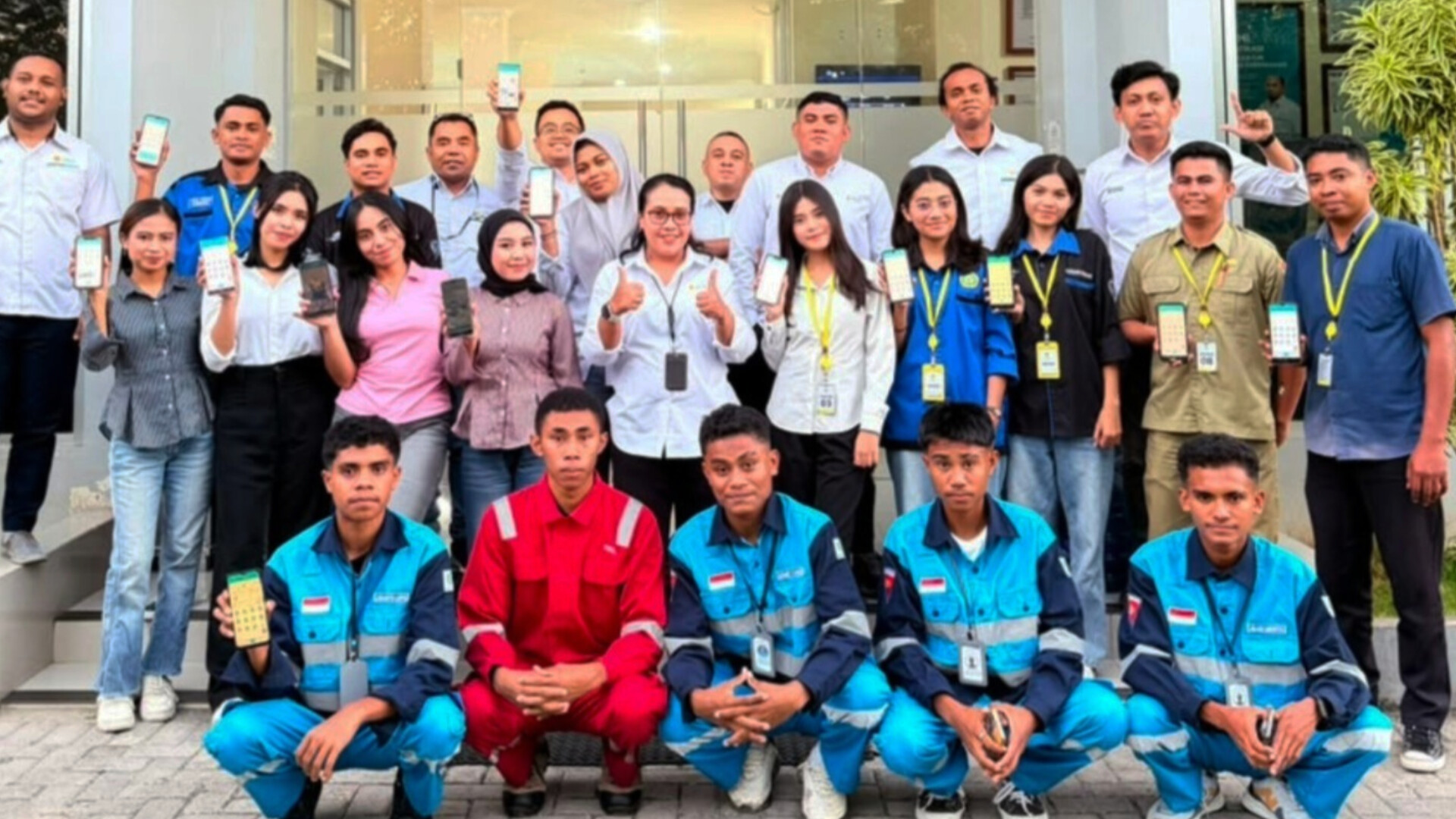 PLN UPT Kupang Bekali Mahasiswa PKL Cara Jaga Diri di Dunia Kerja
